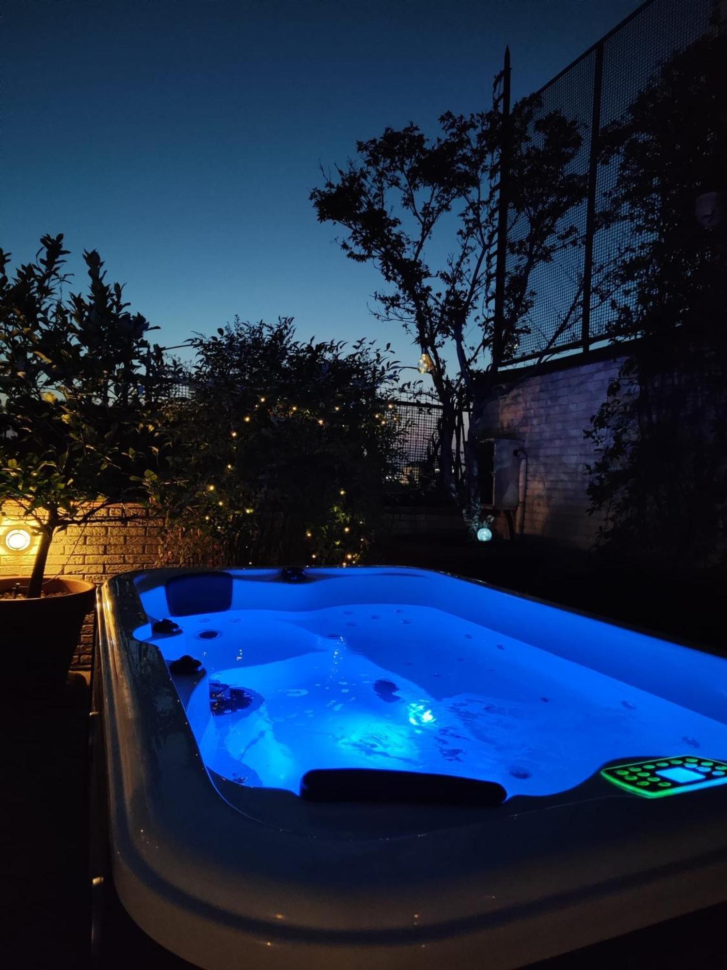 Appartamento Rooftop Terrace - Elegante Attico Con Idromassaggio Milano