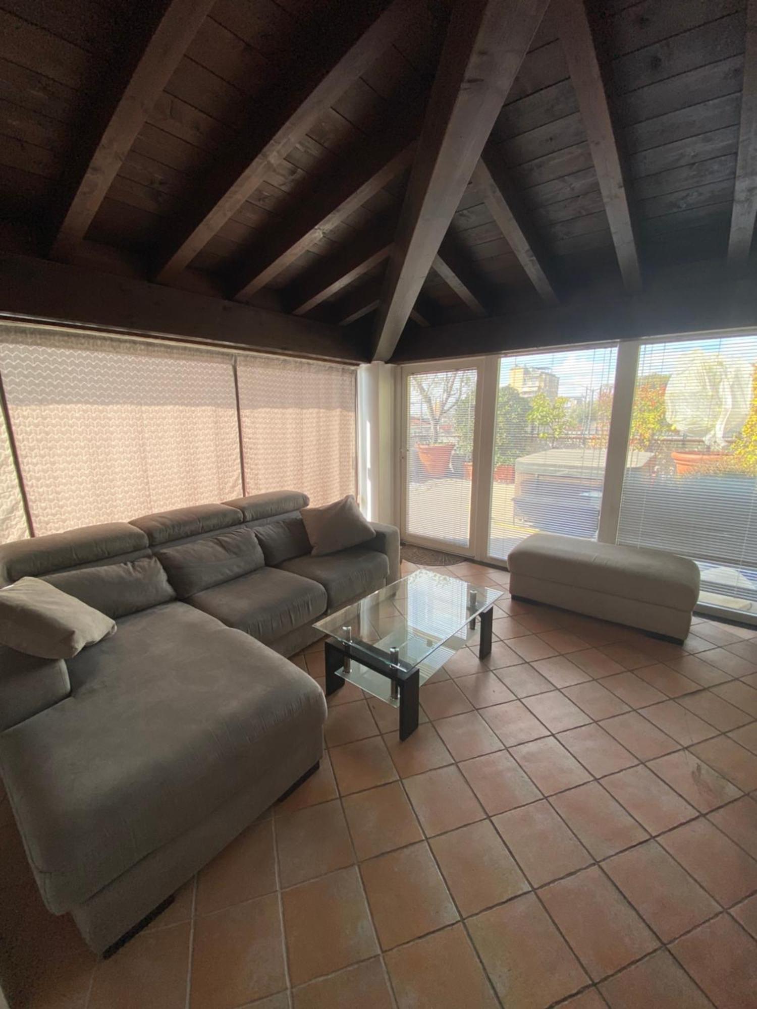 Rooftop Terrace - Elegante Attico Con Idromassaggio Milano