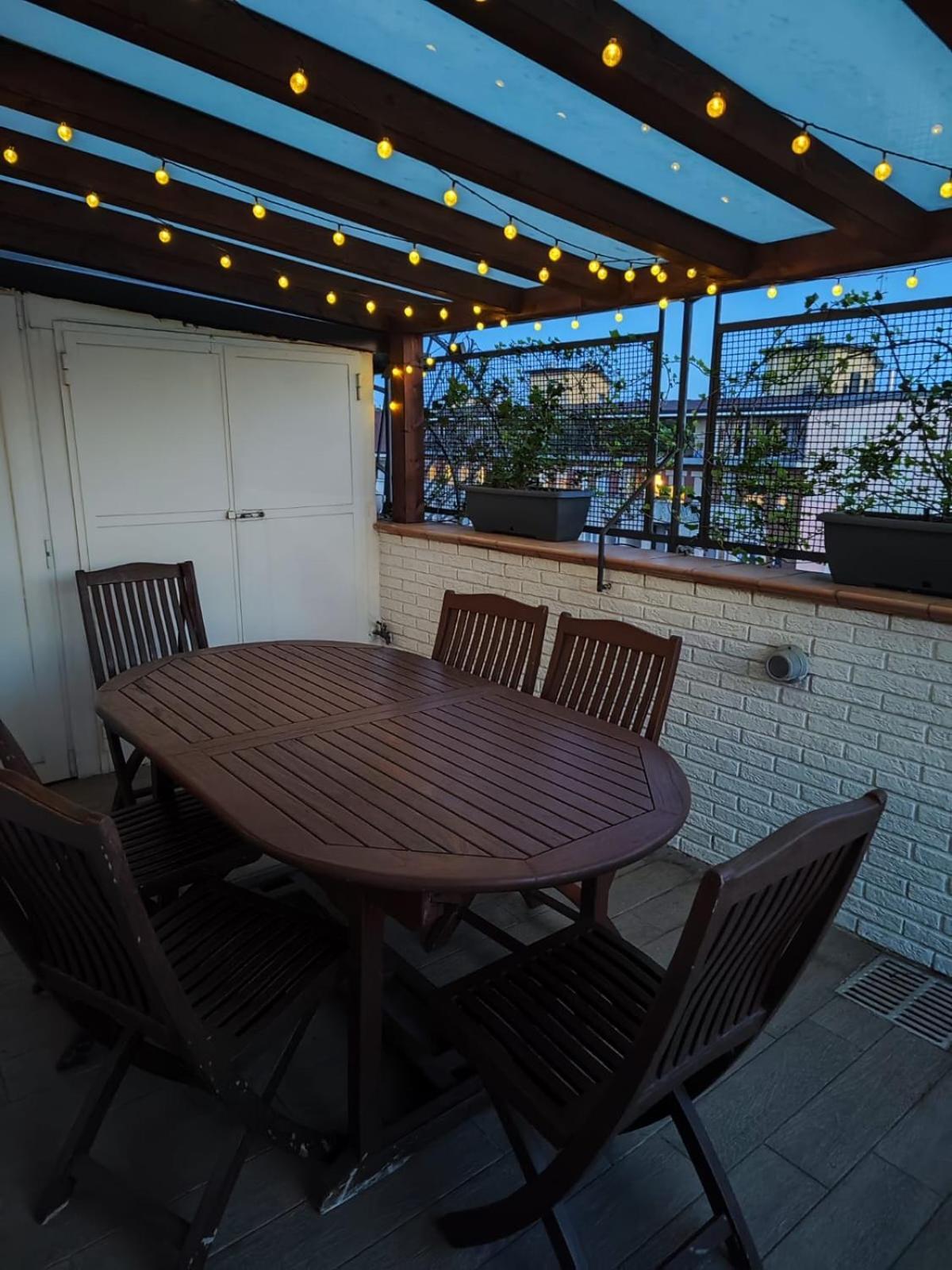 Rooftop Terrace - Elegante Attico Con Idromassaggio Appartamento *